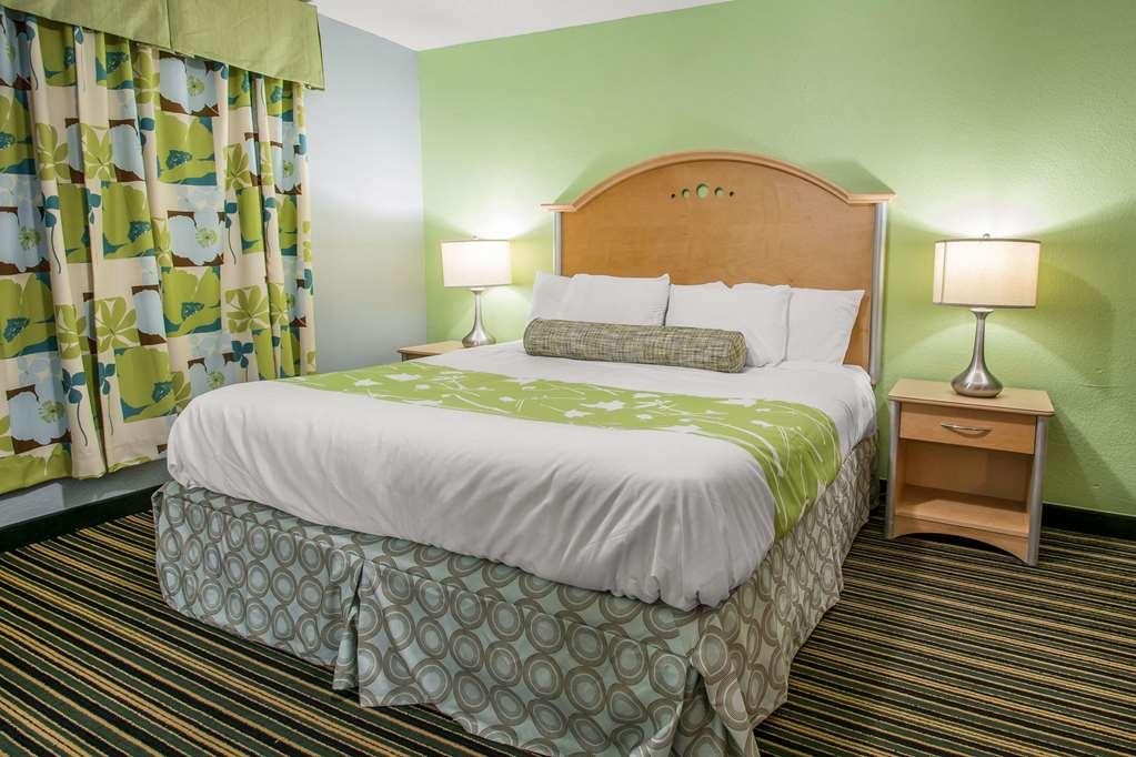 Rodeway Inn & Suites Winter Haven Chain Of Lakes Quarto foto
