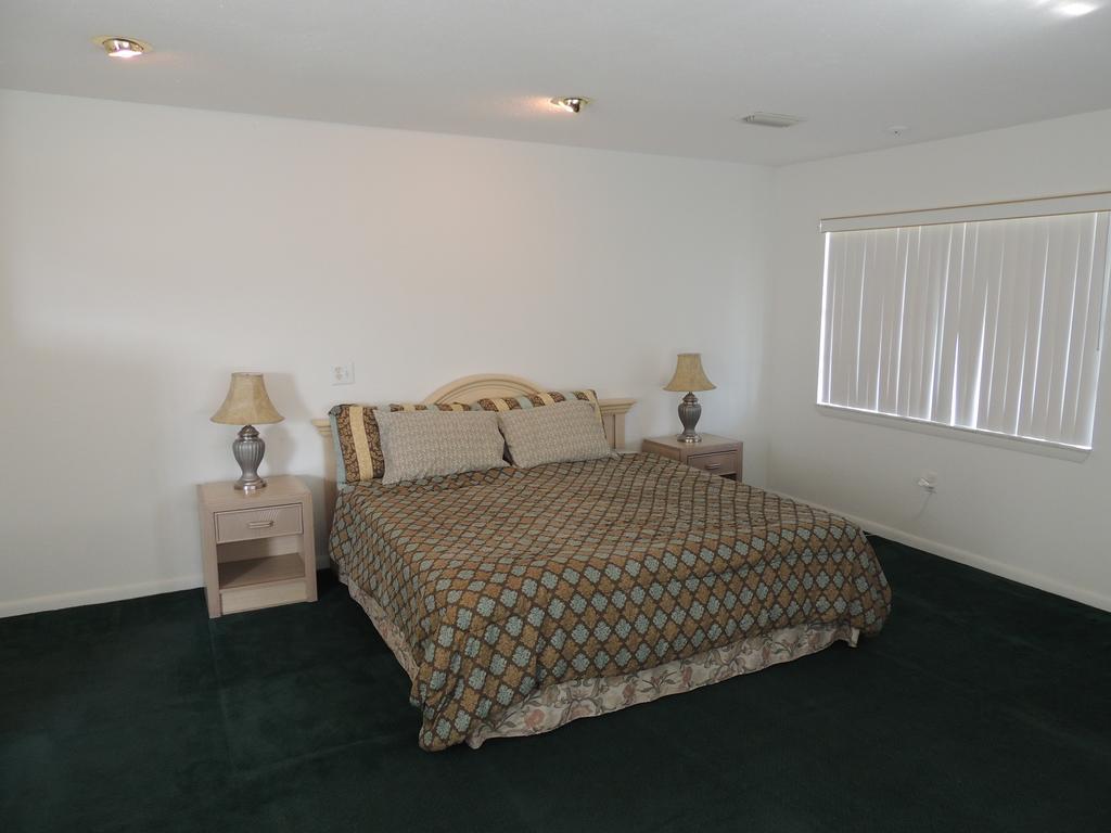 Rodeway Inn & Suites Winter Haven Chain Of Lakes Quarto foto